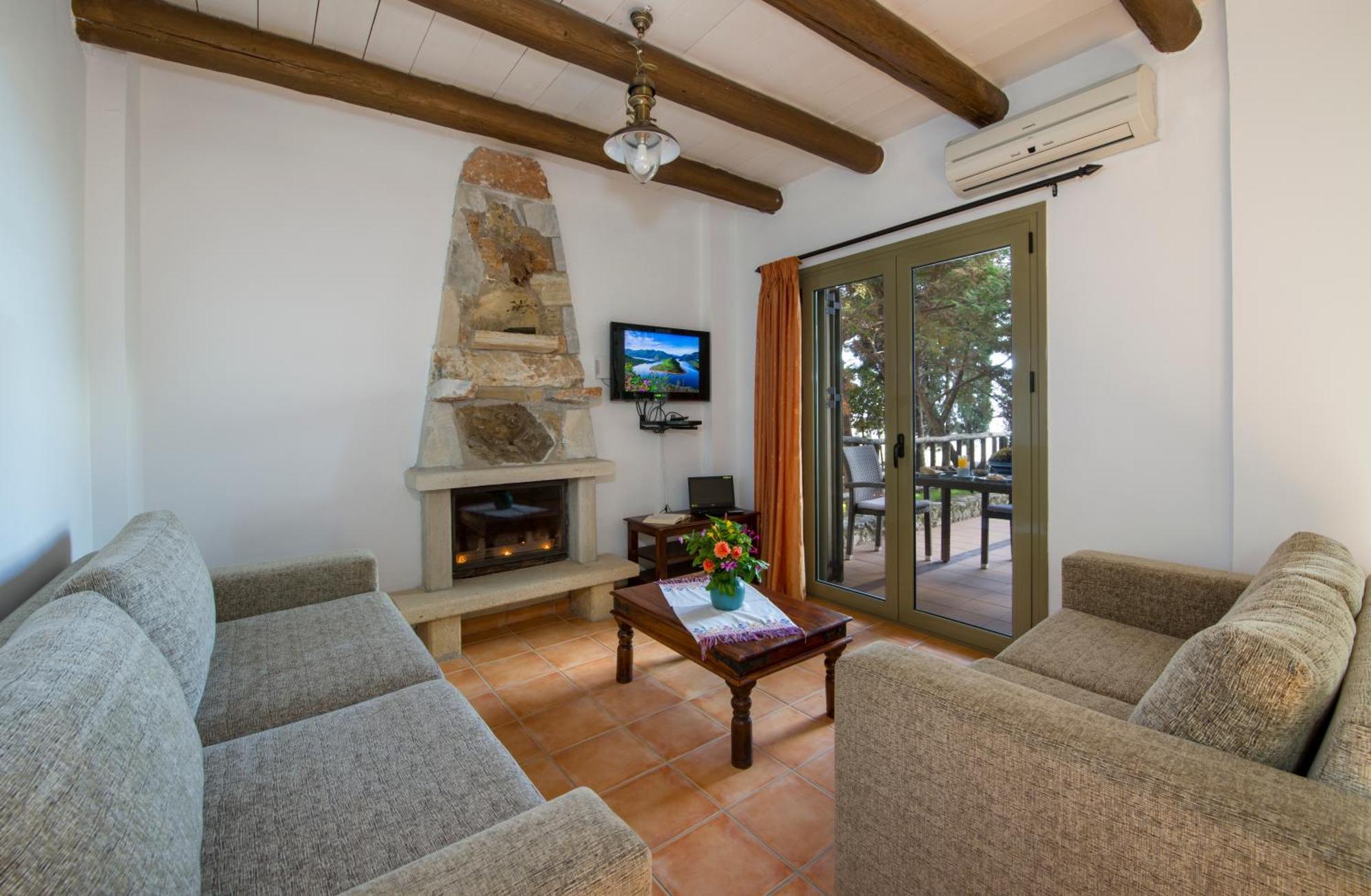 Malathiros Traditional Villas מראה חיצוני תמונה