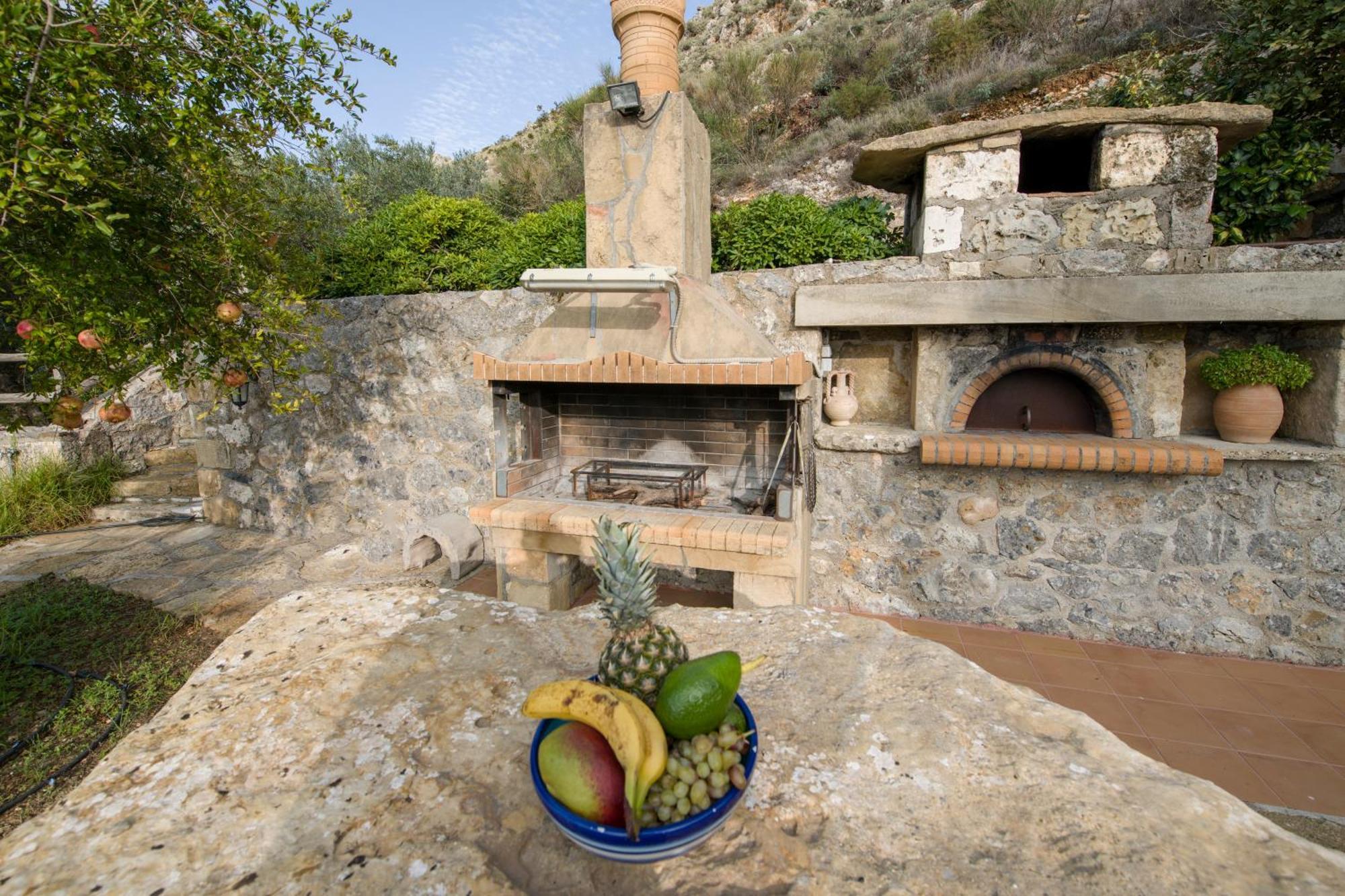 Malathiros Traditional Villas מראה חיצוני תמונה